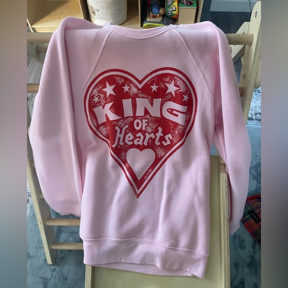Brandon Lake Pink 'King of Hearts' Crewneck Sweatshirt - Picture 2 of 4